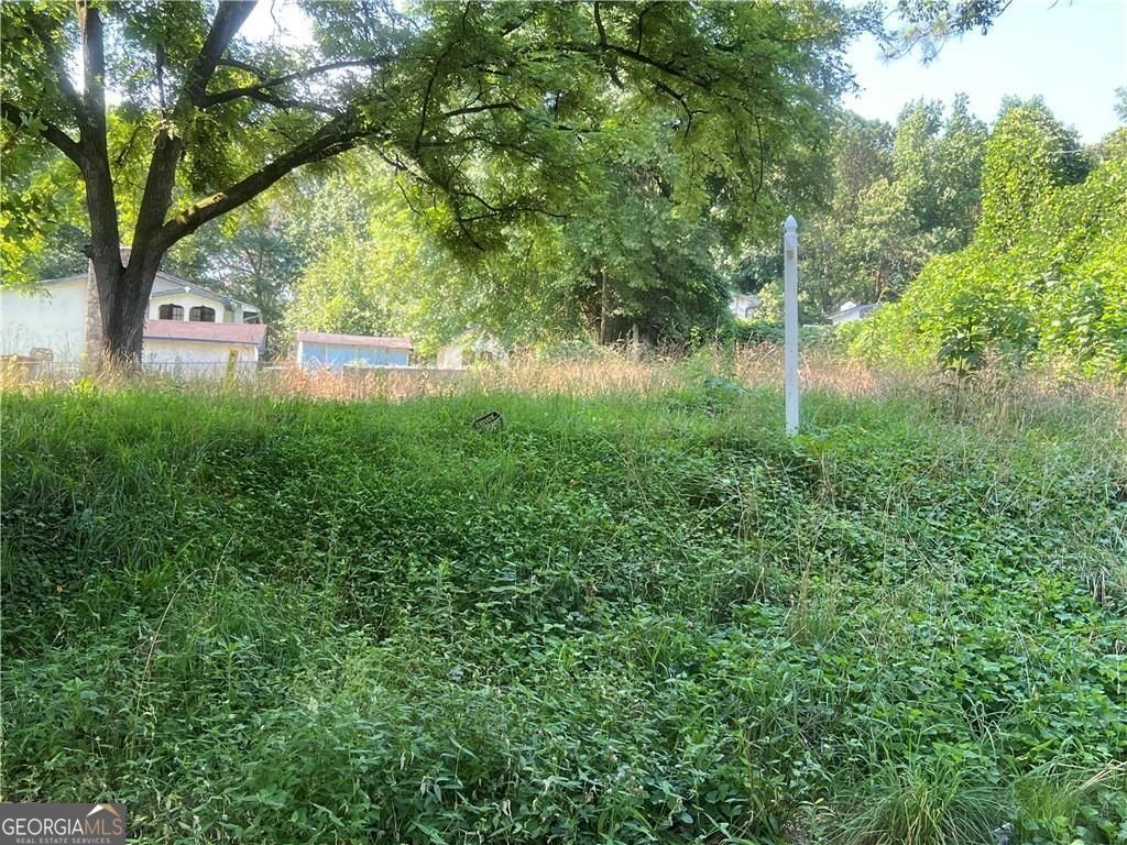 Property Photo: 2554 Etheridge Drive NW GA 30318