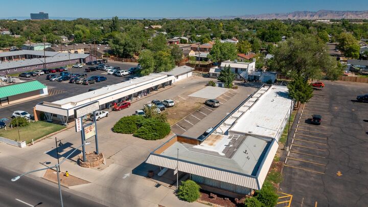 Property Photo: 1940 North Avenue CO 81501