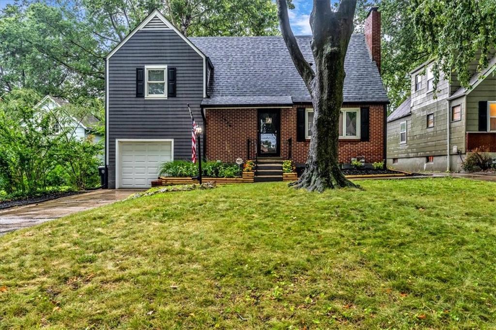 Property Photo:  7538 Locust Street  MO 64131 