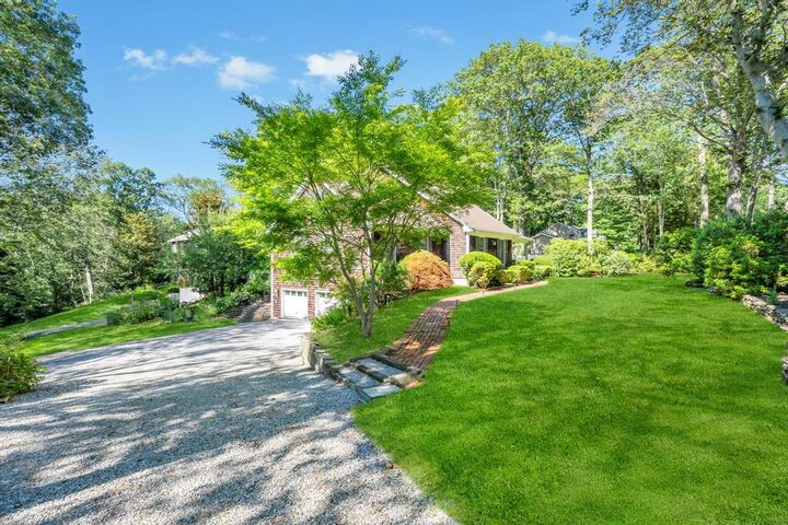 Property Photo:  10 Harper Road  NY 11933 
