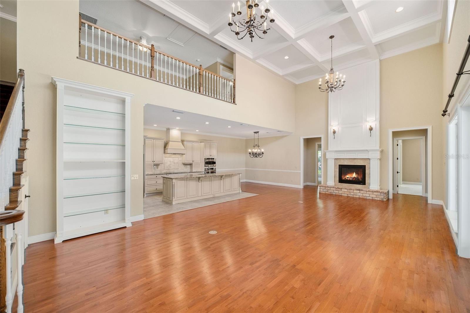 Property Photo: 1641 Glen Eagles Way FL 32804