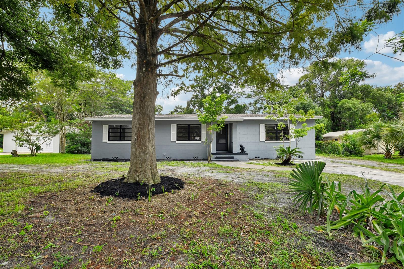2422 S Holly Avenue  Sanford FL 32771 photo