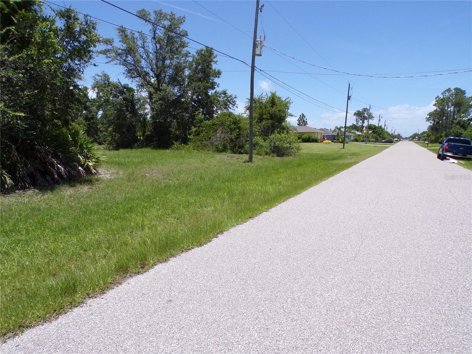 Property Photo: 160 Baytree Drive FL 33947
