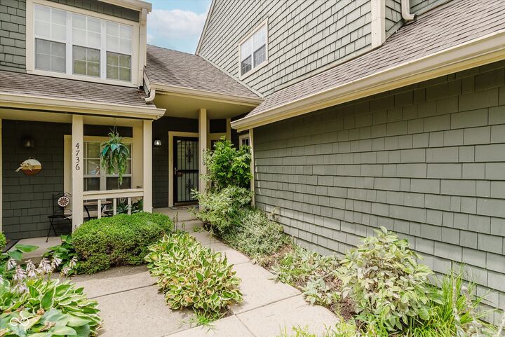 Property Photo: 4740 Pennington Court IN 46254