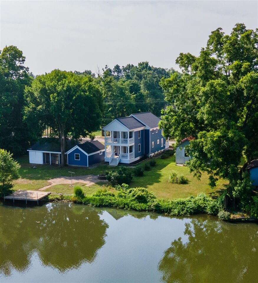 Property Photo:  816 River Street  MI 49093-1102 