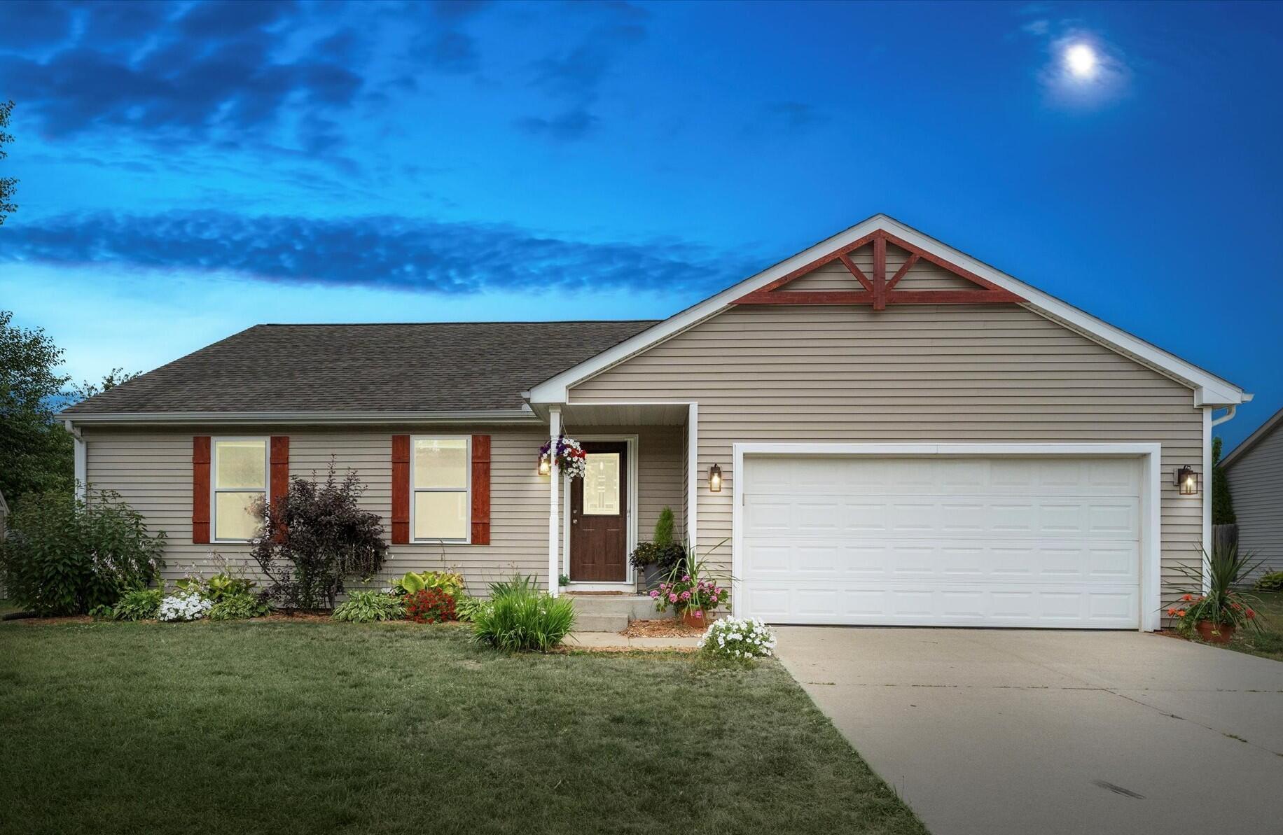 Property Photo:  69698 Fox  Crossing  MI 49112 