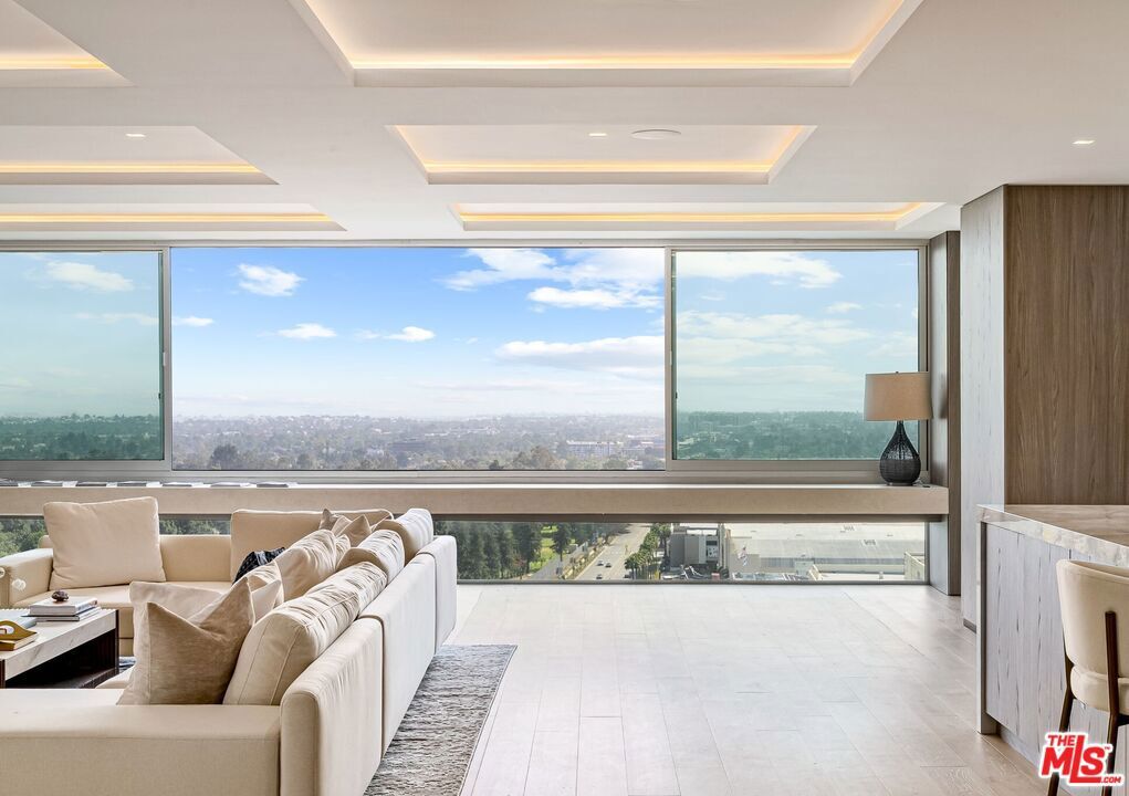 Property Photo:  2222 Avenue Of The Stars 1601  CA 90067 