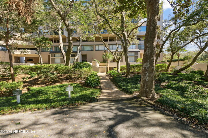 Property Photo: 1163 Beach Walker Road FL 32034