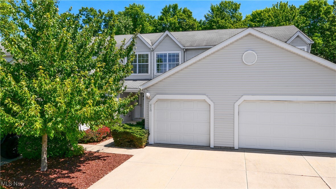 Property Photo: 9323 Hickory Ridge Drive OH 44241