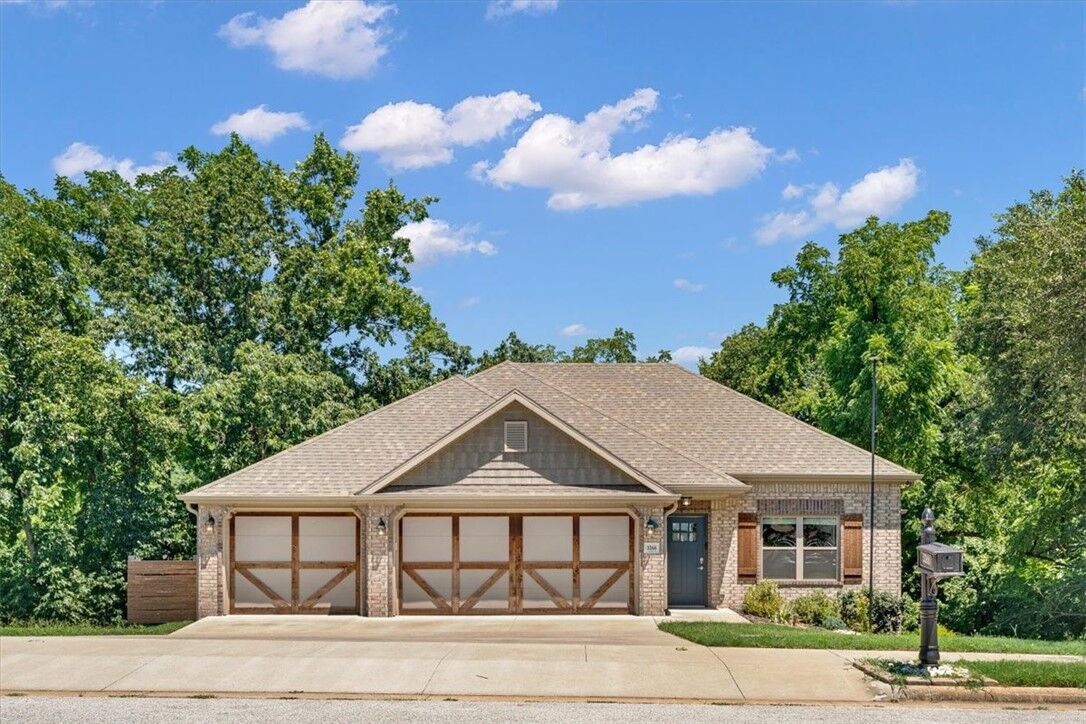 Property Photo:  3266 Springhill Avenue  AR 72762 