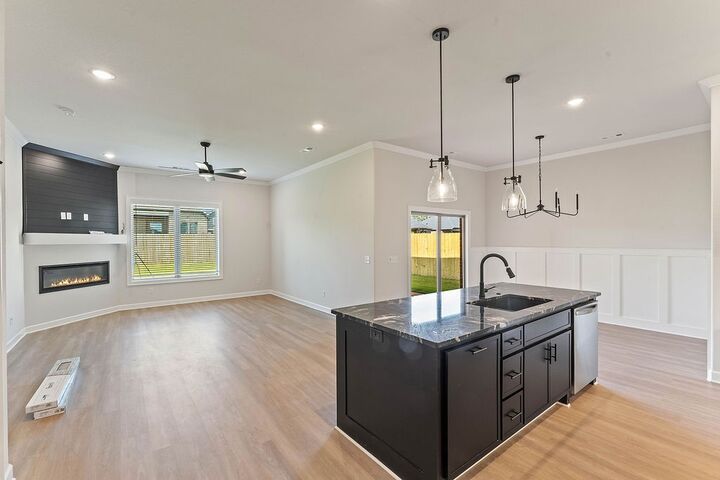 Property Photo: 1906 Ferguson Street AR 72751