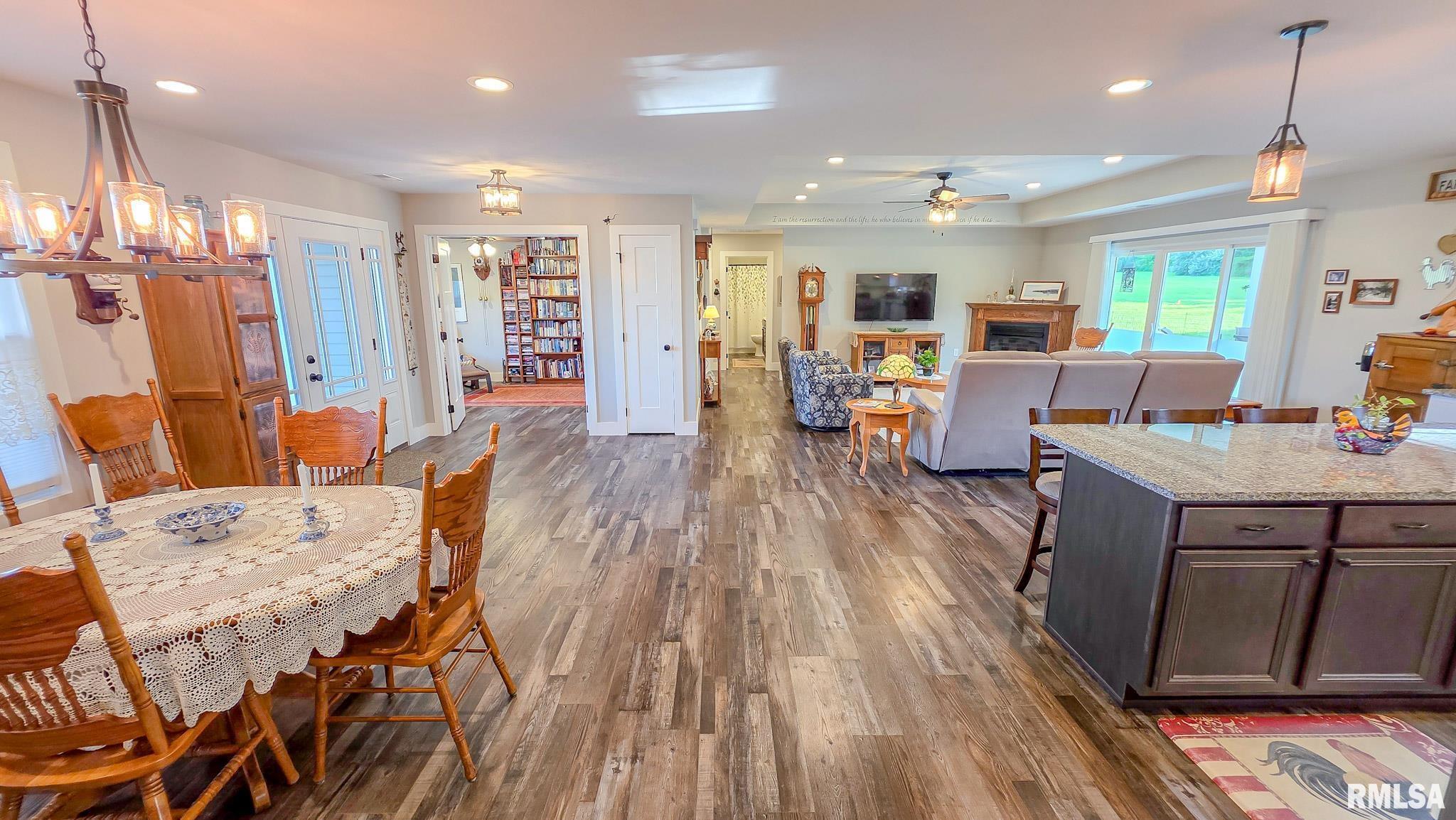 Property Photo: 16201 Reeder Road IL 62959