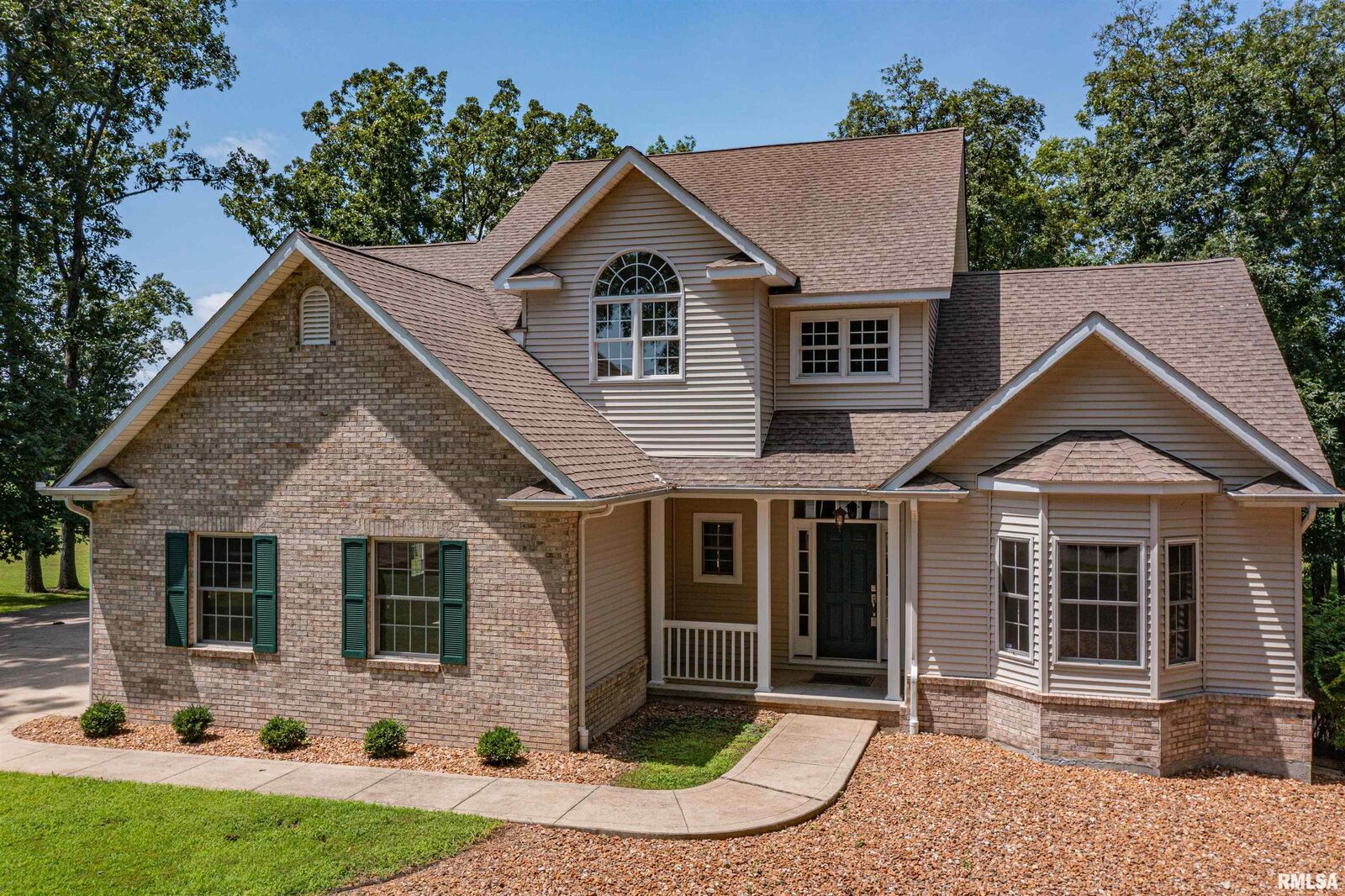 Property Photo: 1013 Birdie Drive IL 62864
