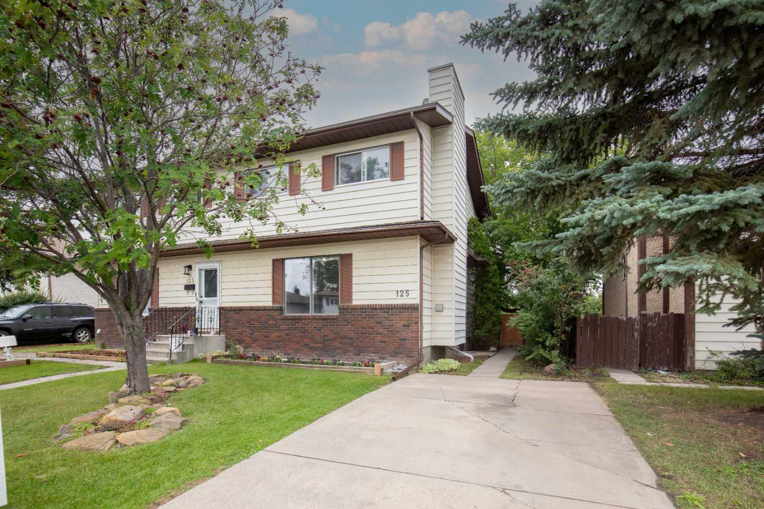 Property Photo: 125 Rupert Crescent AB T4P 2Y9