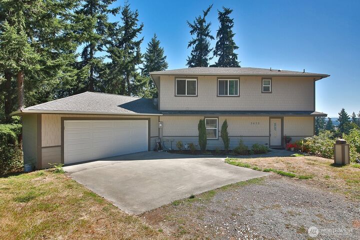 Property Photo: 3673 Kingston Court WA 98236