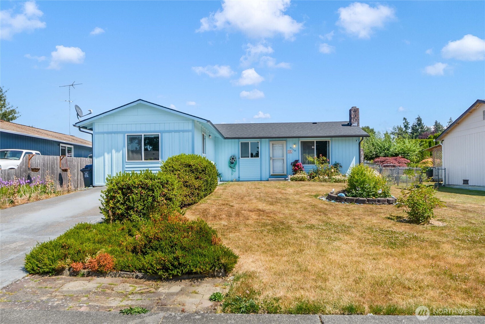 Property Photo: 6115 57th Drive NE WA 98270