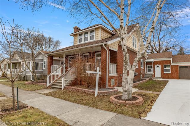 Property Photo: 1076 Lindbergh St Street MI 48192