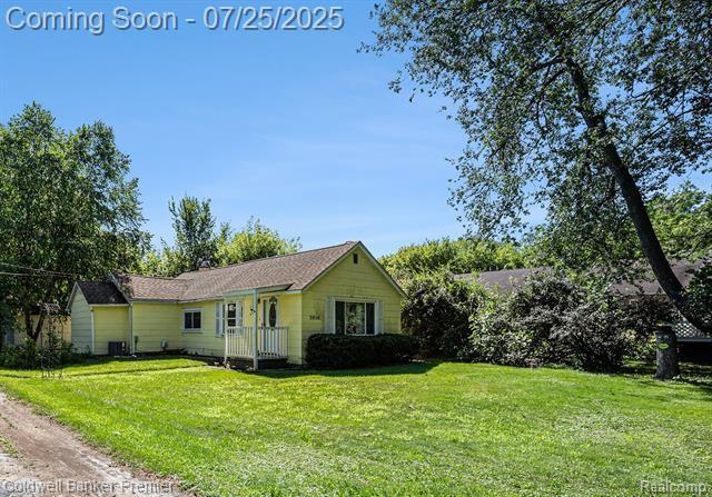 3050 Marlington Road  Waterford Twp MI 48329 photo