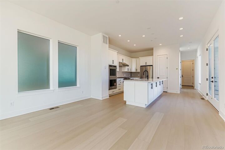 Property Photo: 612 Apex Street CO 80516