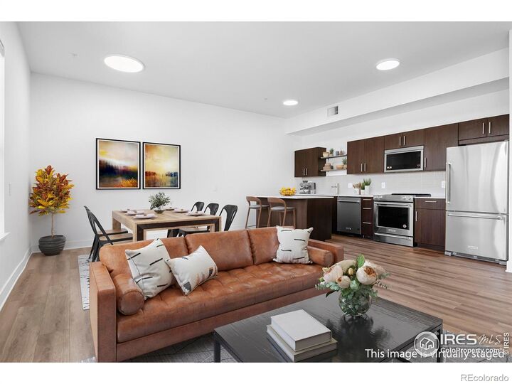 Property Photo:  1707 Walnut Street 208  CO 80302 