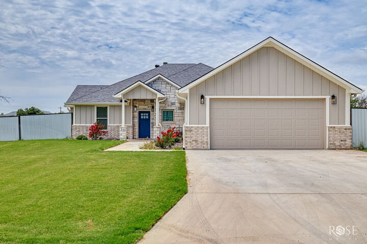 Property Photo:  17643 McCrary  TX 76958 