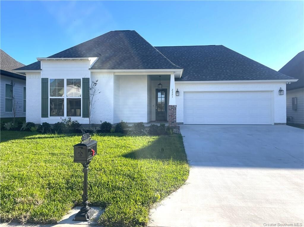Property Photo:  2321 Camelia Nicole Drive  LA 70605 