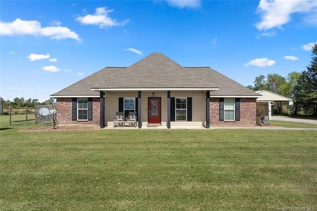 Property Photo: 2056 Topsy Road LA 70611