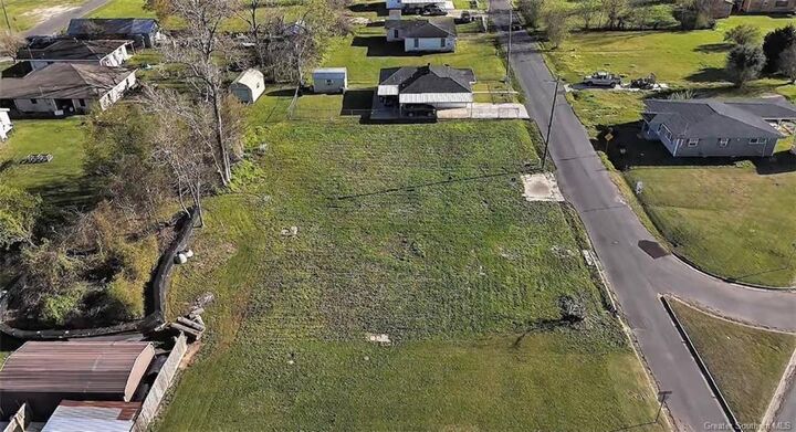 Property Photo: 214 Jake Street LA 70601