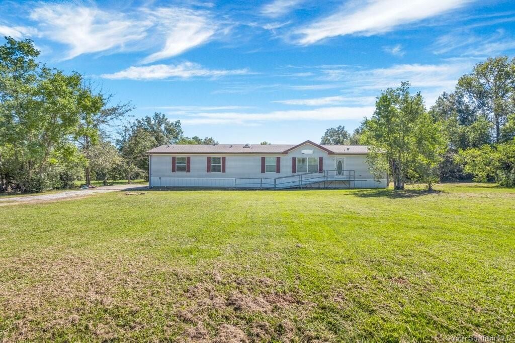 Property Photo: 4224 Arnold White Road LA 70611