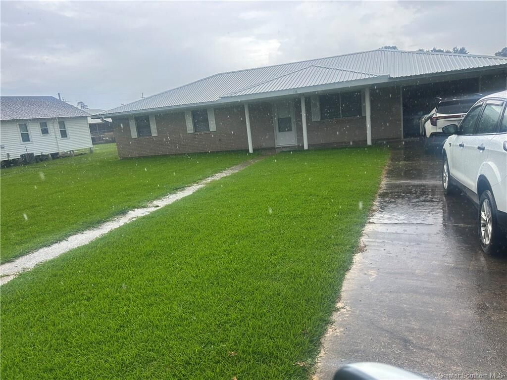 Property Photo:  518 Naebers Street  LA 70591 