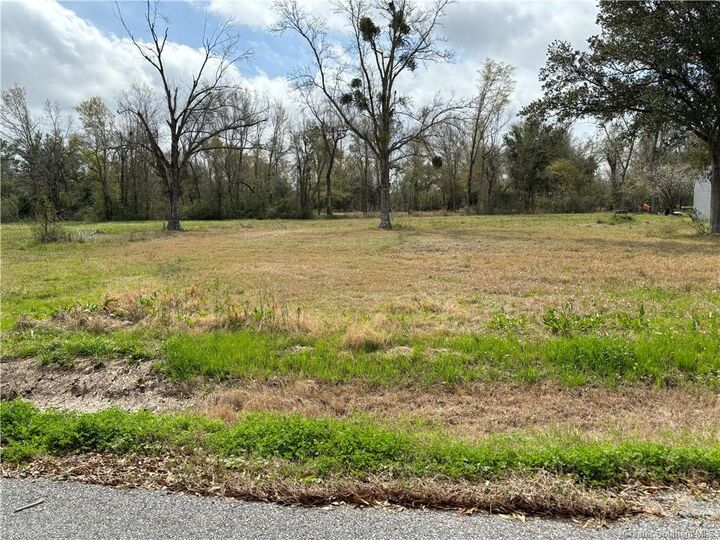 Property Photo: 4 Fred Istre Road LA 70665