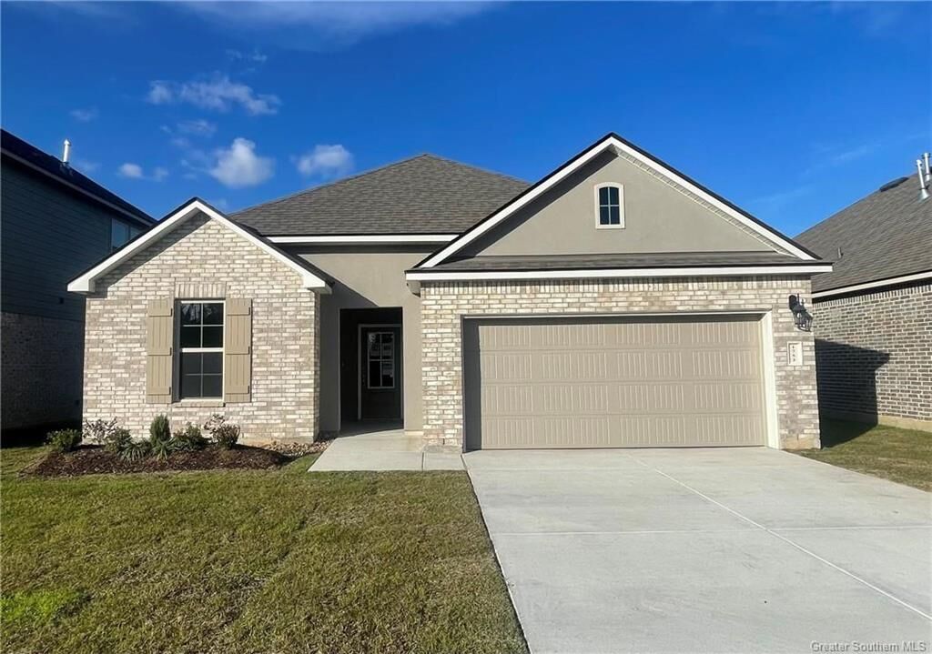 Property Photo: 1753 Sawgrass Drive LA 70669