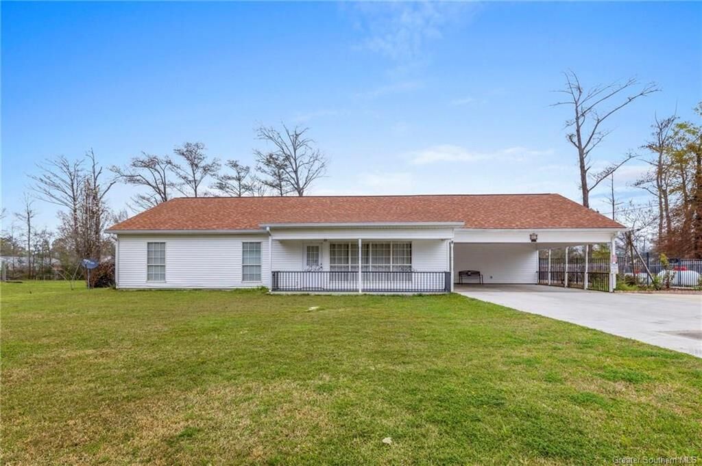 Property Photo:  482 Sharon Lane  LA 70611 