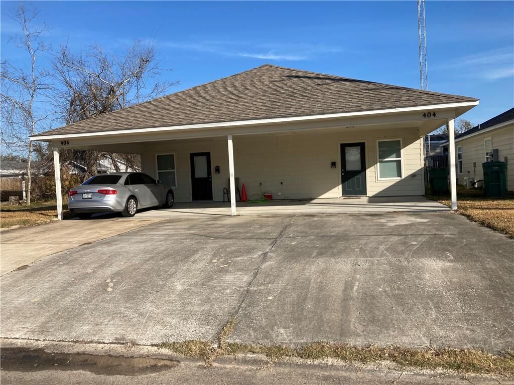 Property Photo:  400 Gray Street  LA 70669 