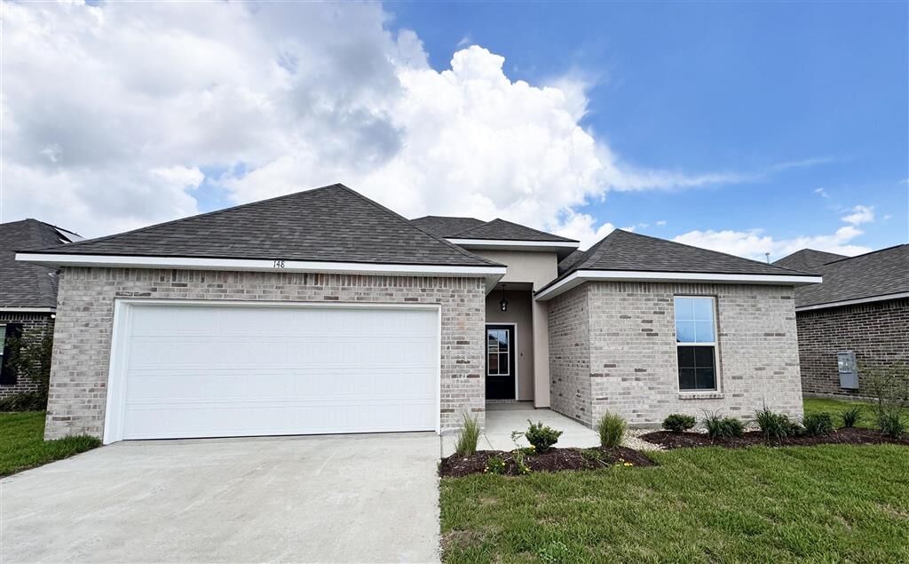 Property Photo: 148 Chandler Lane LA 70665