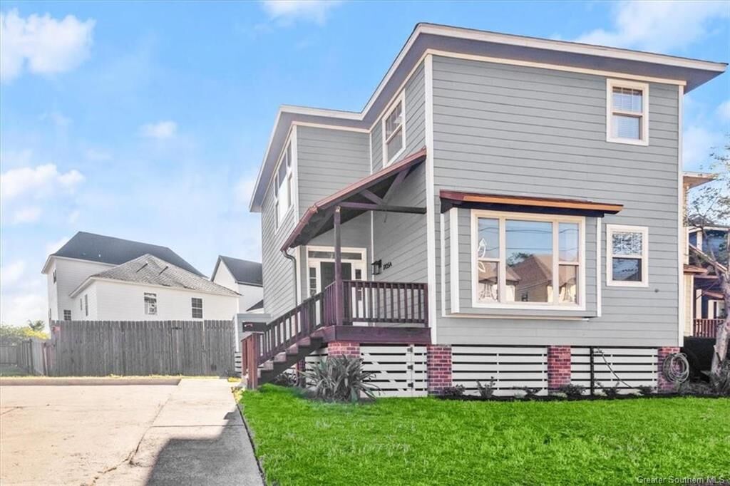 Property Photo:  1705 Ethel Street  LA 70601 