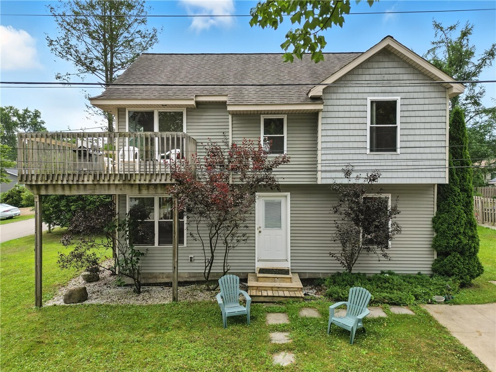 Property Photo:  205 Washington Street  PA 16412 