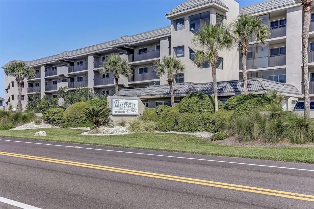 Property Photo: 382 Fletcher Avenue FL 32034
