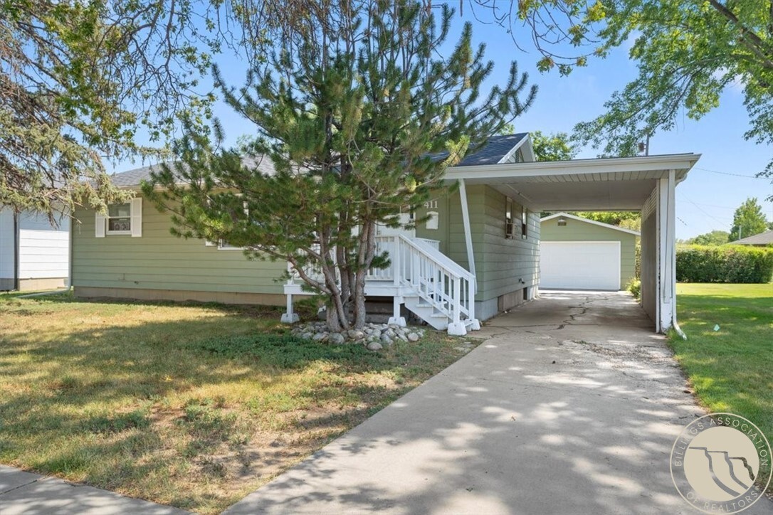 Property Photo:  411 19th St W  MT 59102 