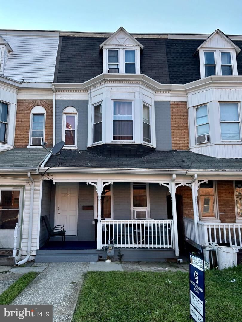 Property Photo:  833 Linden Avenue  PA 17404 