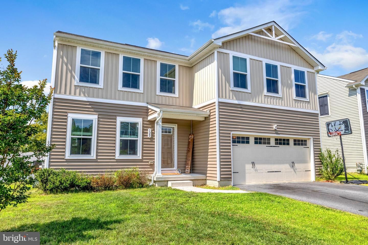 Property Photo:  120 Shiningfield Court  MD 21220 