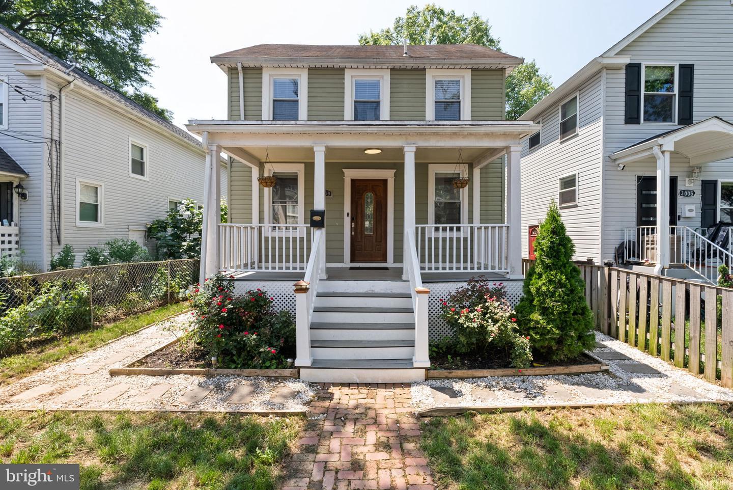 Property Photo: 3009 Otis Street NE DC 20018