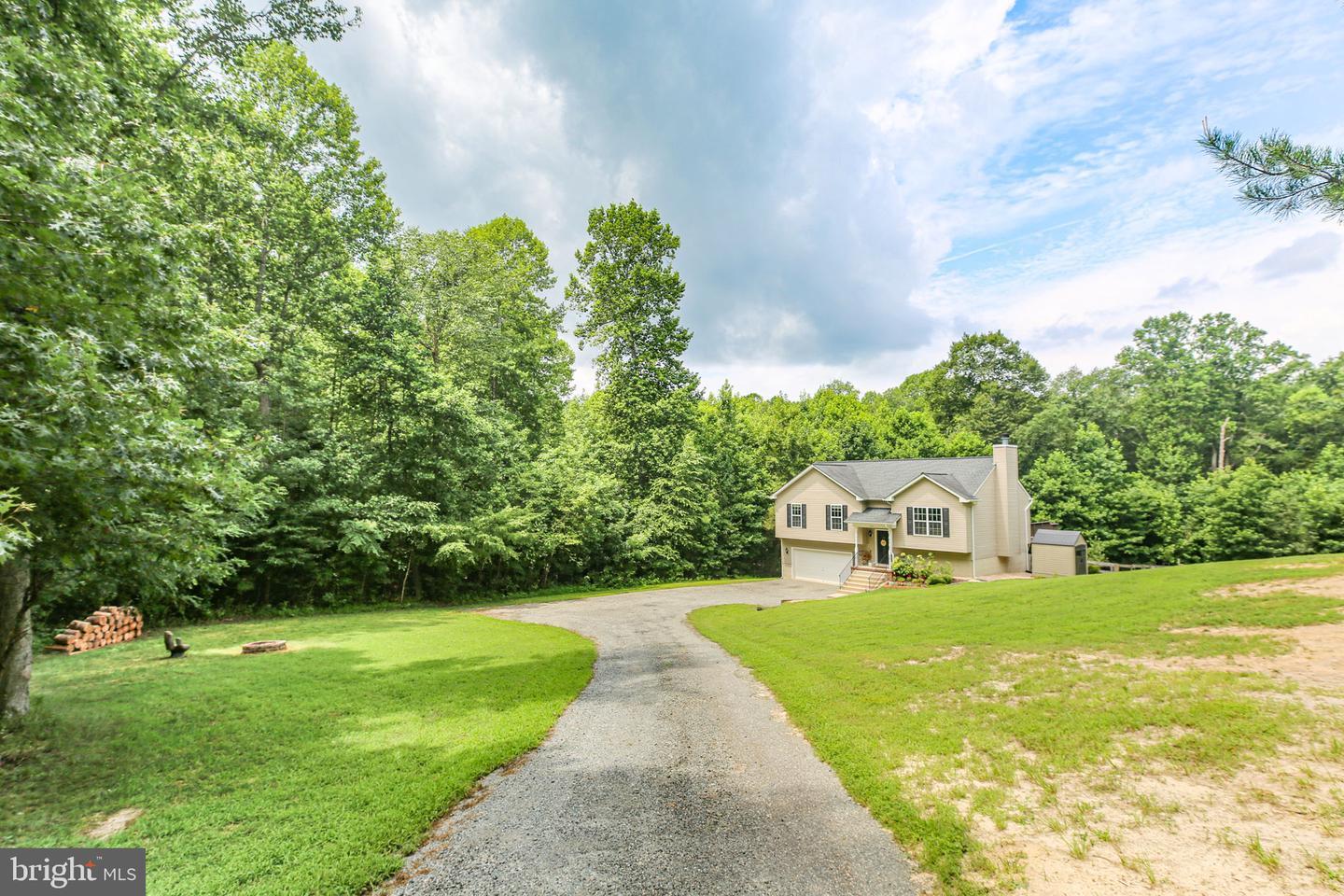 Property Photo:  11263 Dahlgren Road  VA 22485 