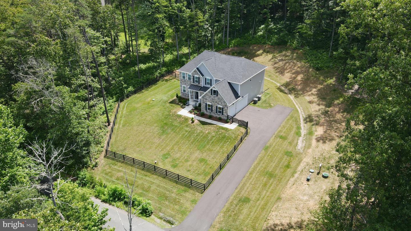 Property Photo: 254 Whistlewood Lane VA 22602