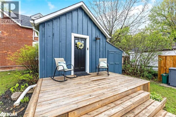 Property Photo: 243 Queen Street East ON L7J 1P7