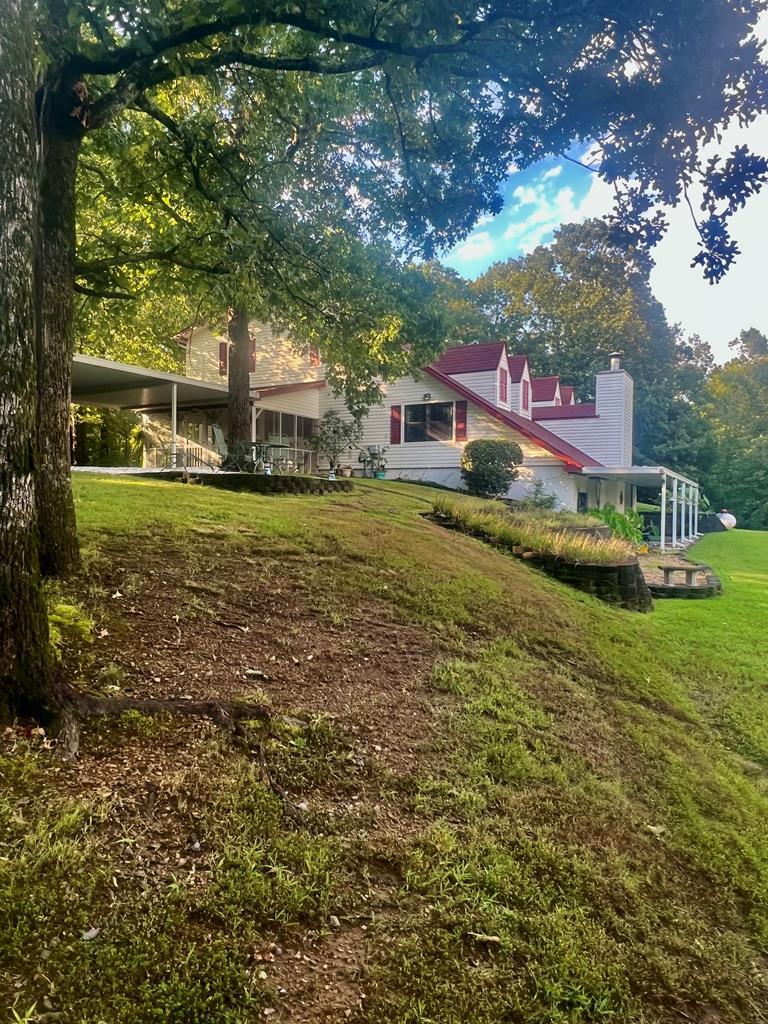 Property Photo: 222 Floodtown Road GA 30705