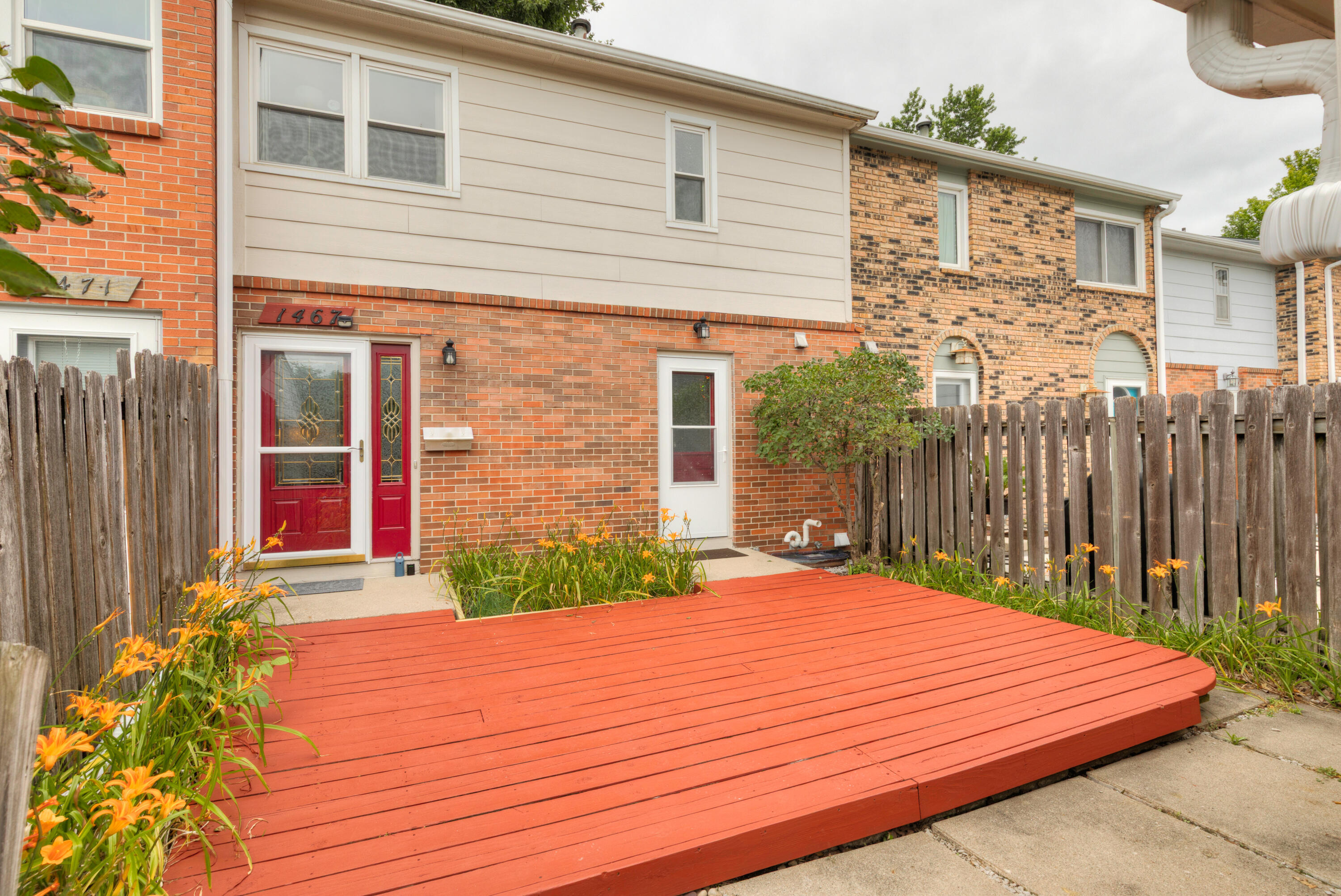 Property Photo:  1467 Truman Place  IA 50010 