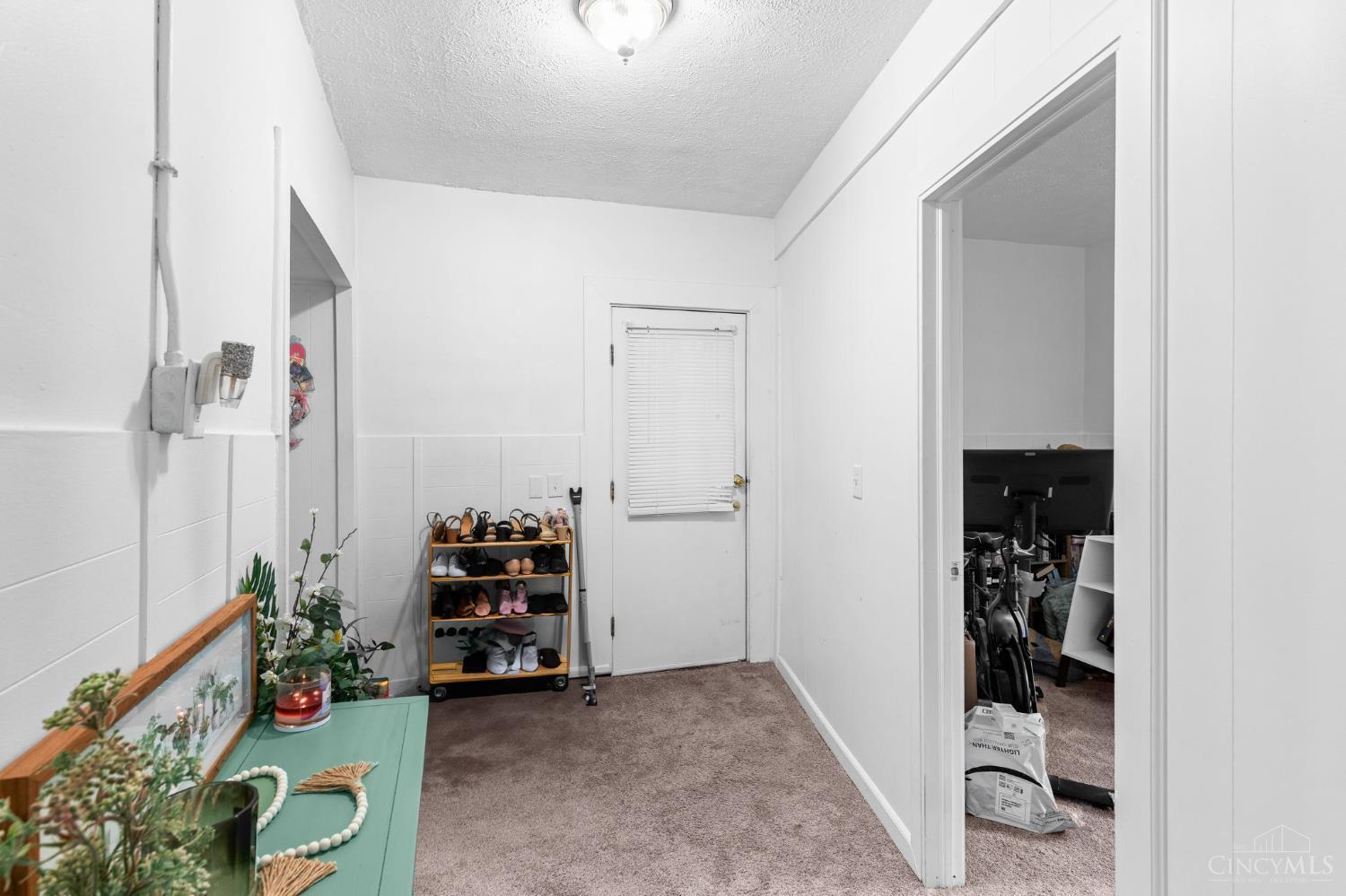 Property Photo: 3921 Randolph Lane OH 45245