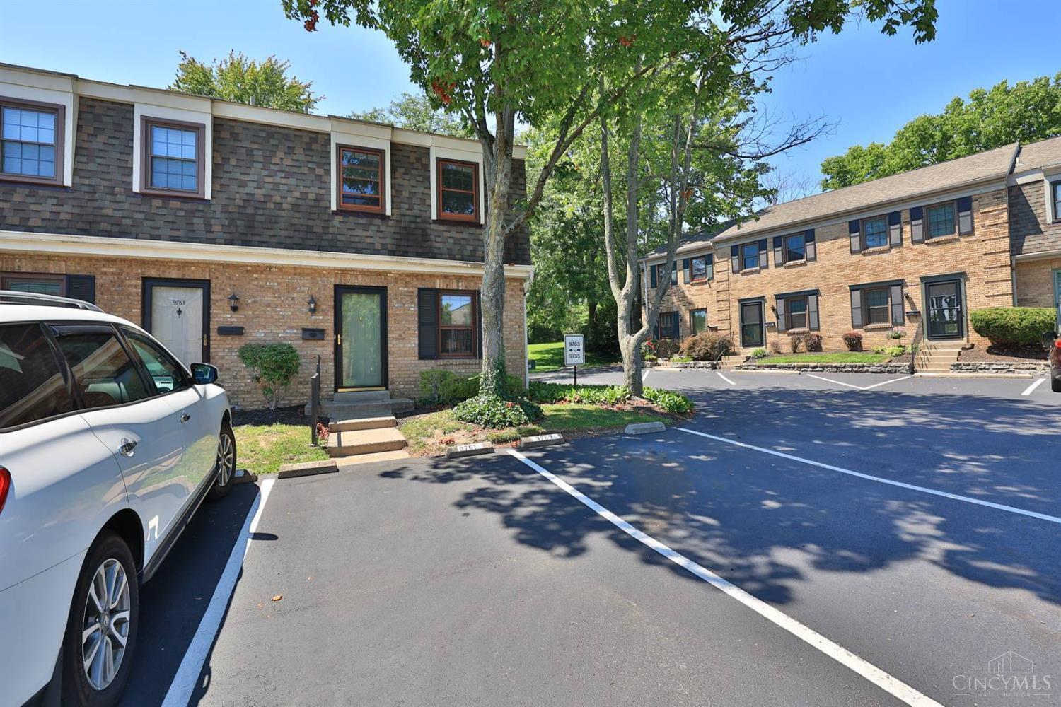 Property Photo: 9763 Bunker Hill Lane OH 45242