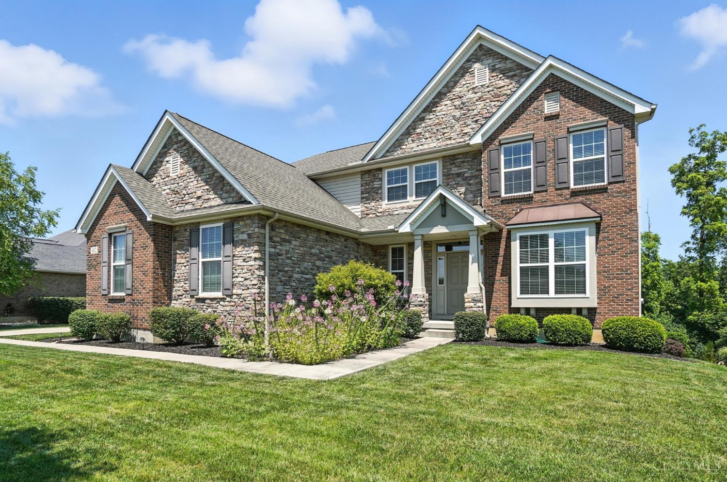 Property Photo:  482 Calumet Farms Drive  OH 45036 